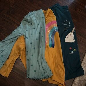 Girls long sleeve top